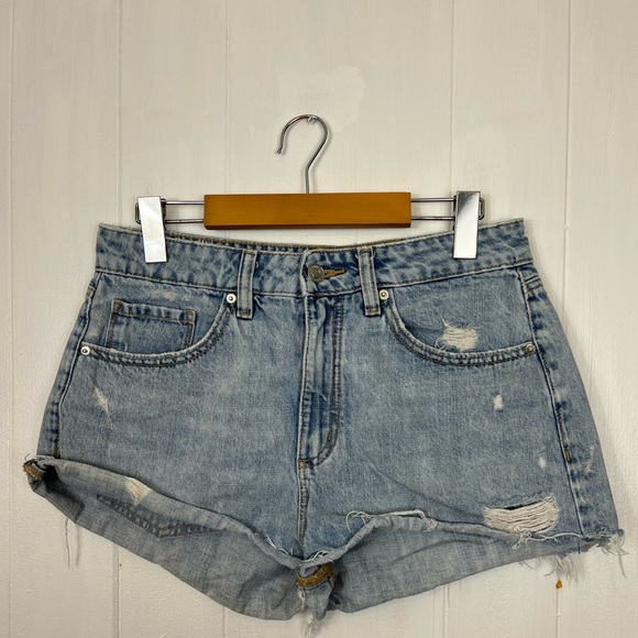 Dynamite Denim Acid Wash Distressed Shorts Sz 28 - Picture 3 of 8